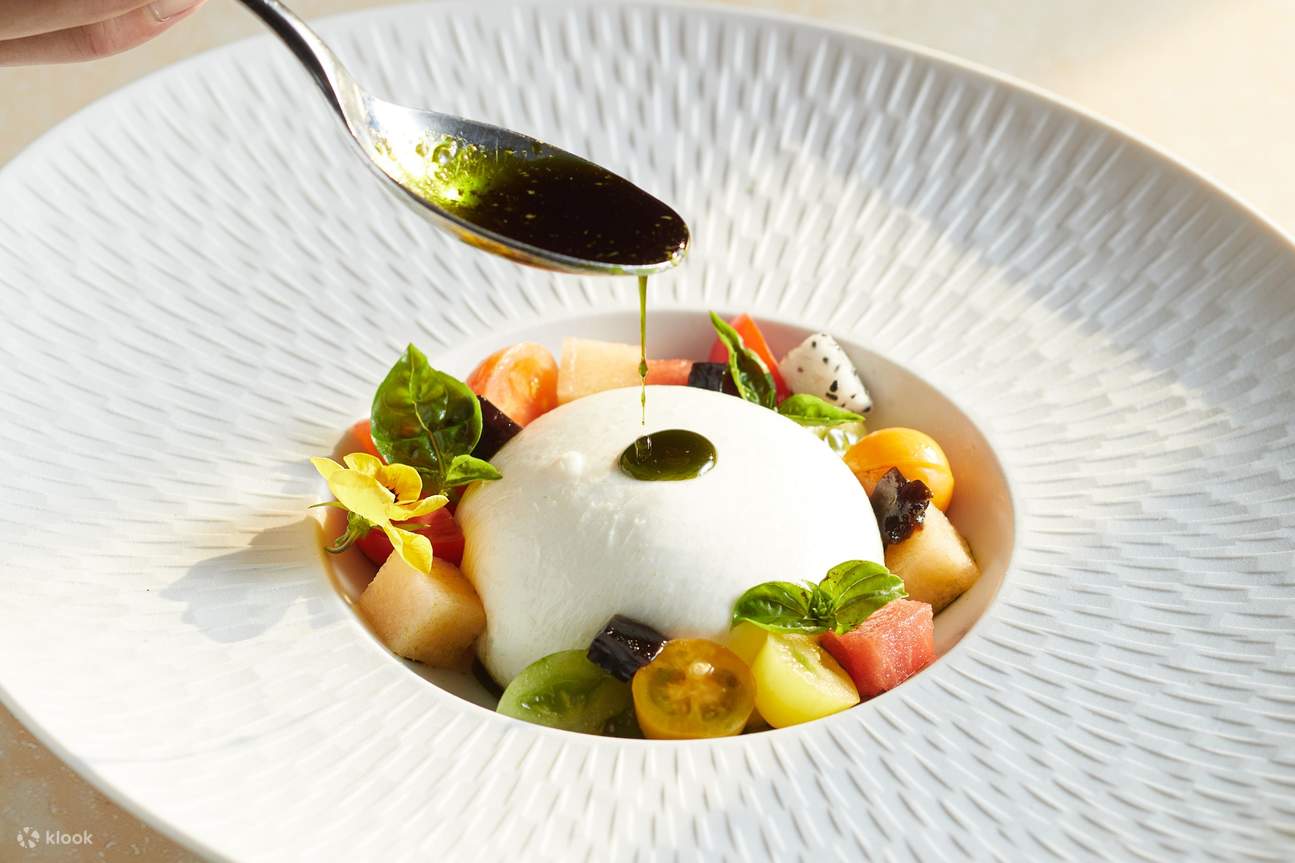 [Michelin Guide] Hemispheres Steak & Seafood Grill - Sheraton Hanoi